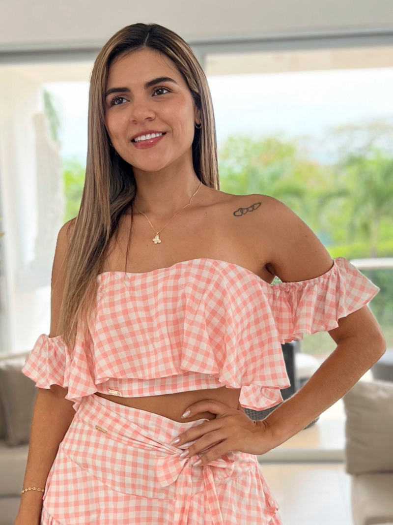 CROP TOP