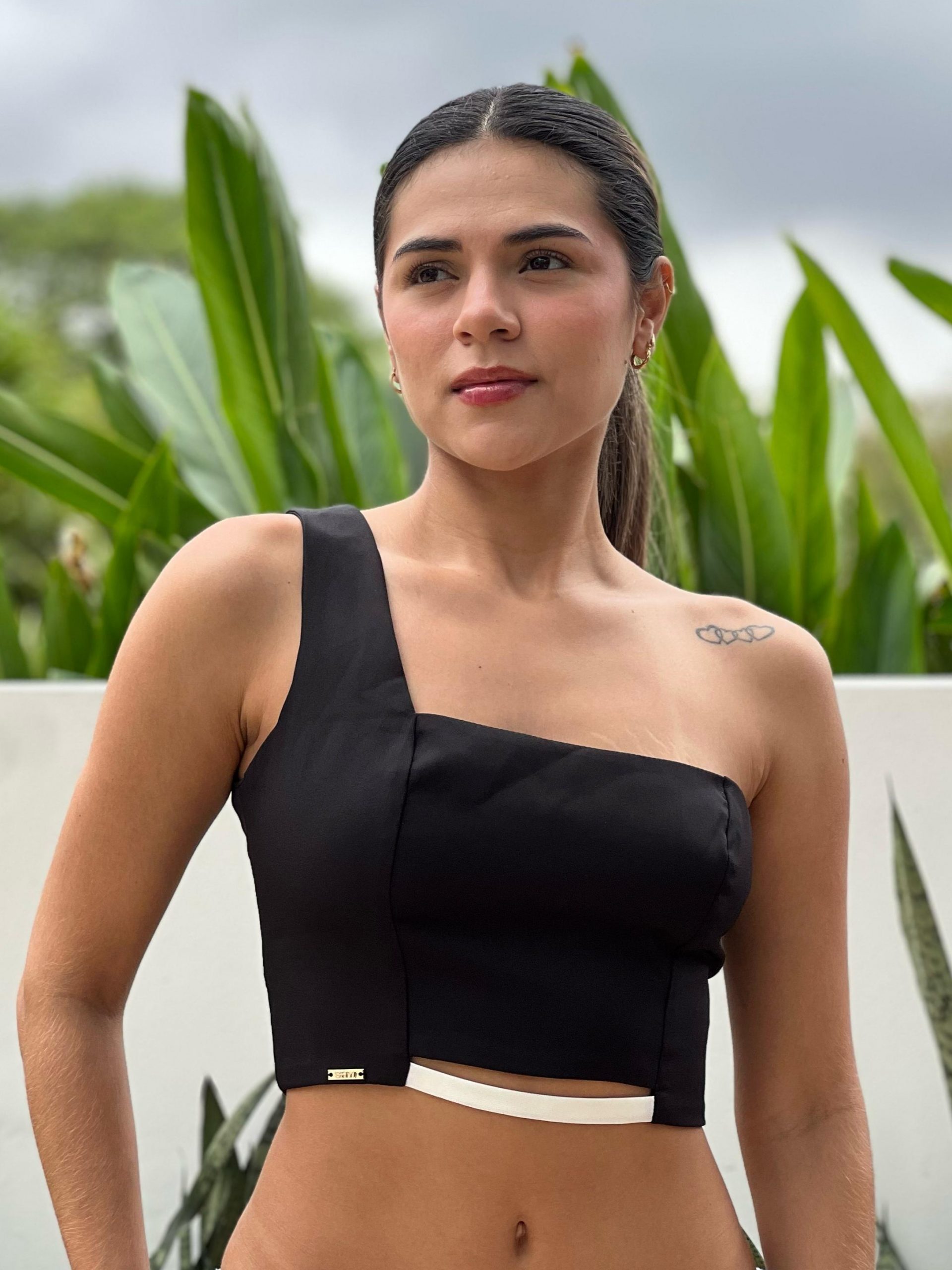 CROT TOPMEDIO BESO CON SESGO COMBINADO EN CINTURA