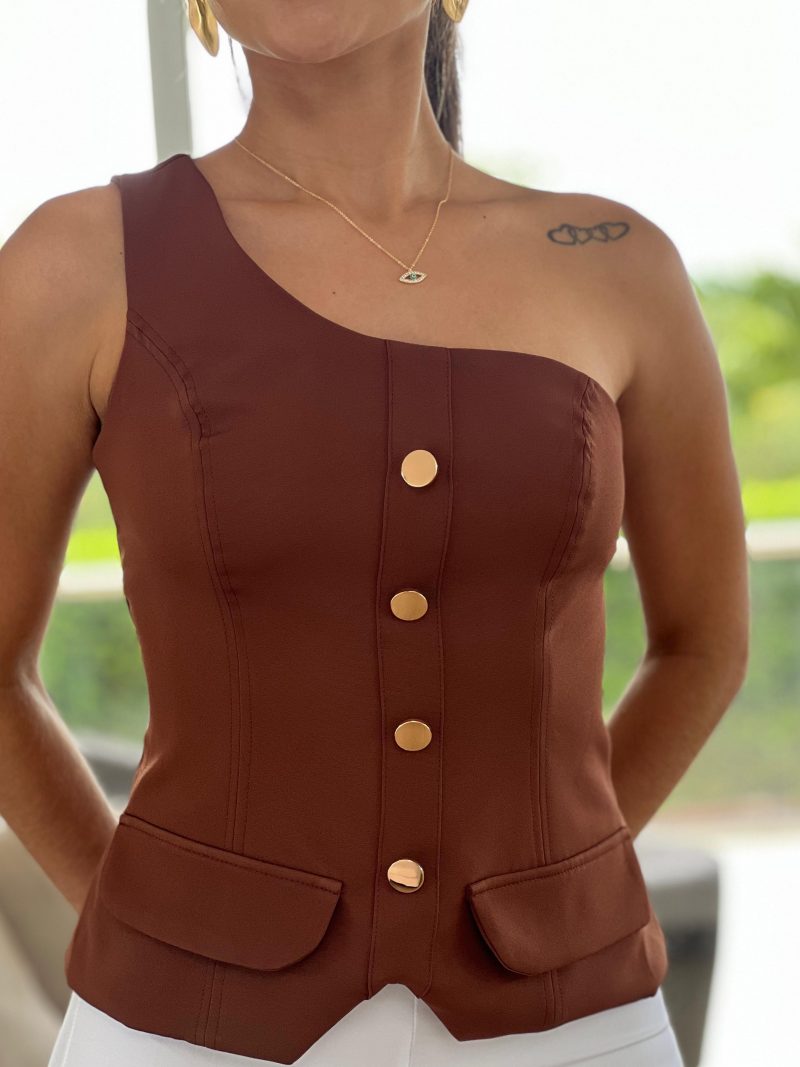 Blusa mediobeso con botones y tapas simulacion bolsillos - Image 3