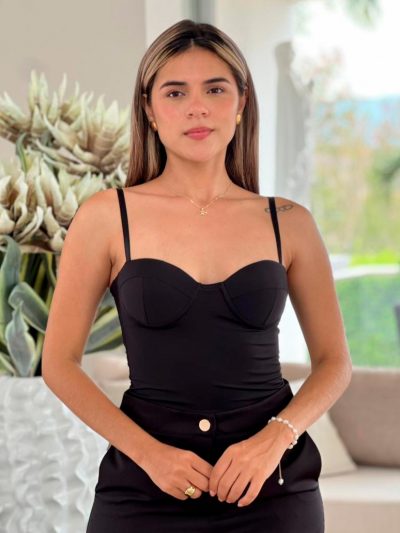 body  de tiras